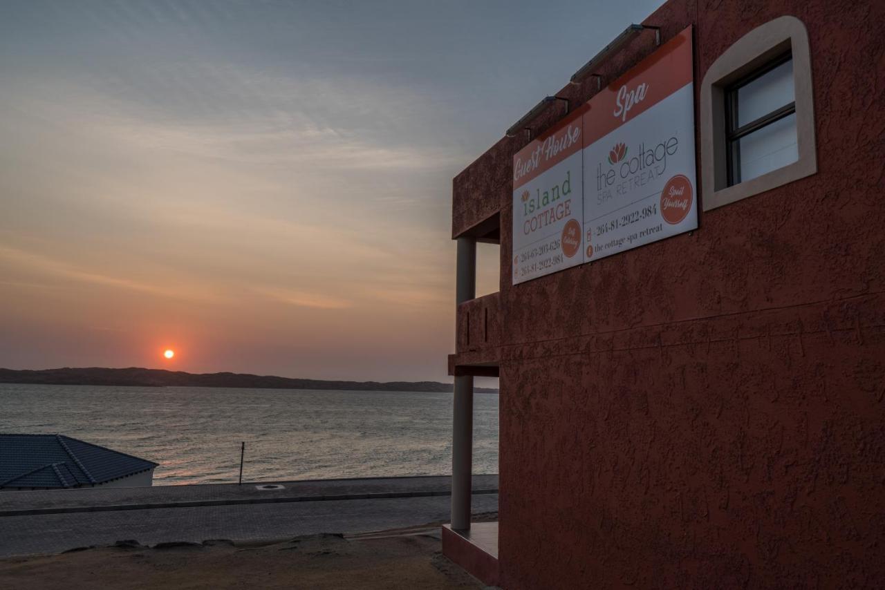 Lüderitz Island Cottage Guesthouse المظهر الخارجي الصورة